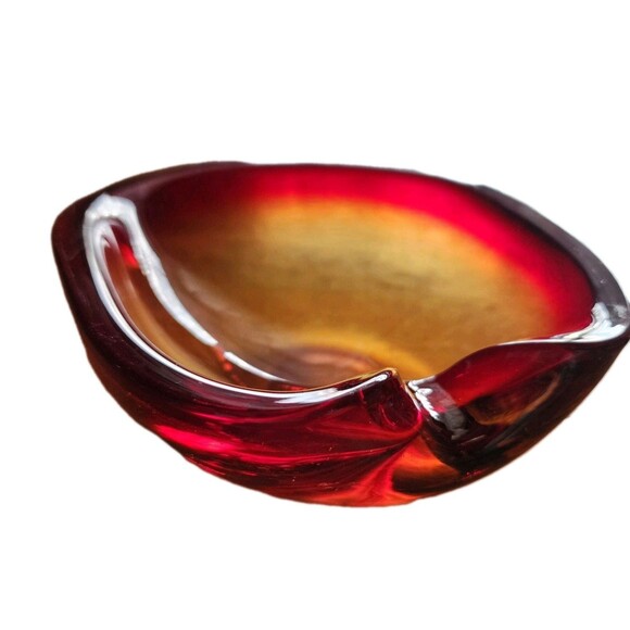 Murano Italy Red Orange Pinched Trinket Bowl Ashtray - Picture 3 of 11